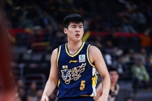 蜘蛛直播_蜘蛛免费NBA在线直播_蜘蛛足球无插件高清观看